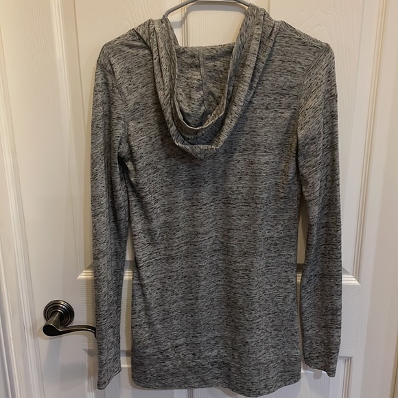 New Balance Heather Gray Hoodie with Front Pocket size Small - Picture 2 of 7